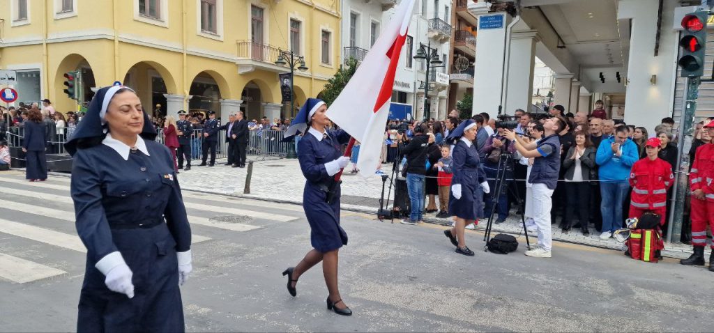 Πάτρα: Με υπερηφάνεια η παρέλαση για την επέτειο του ΟΧΙ - Δείτε πολλές φωτό (συνεχής ροή) Πάτρα: Με υπερηφάνεια η παρέλαση για την επέτειο του ΟΧΙ - Δείτε πολλές φωτό (συνεχής ροή)