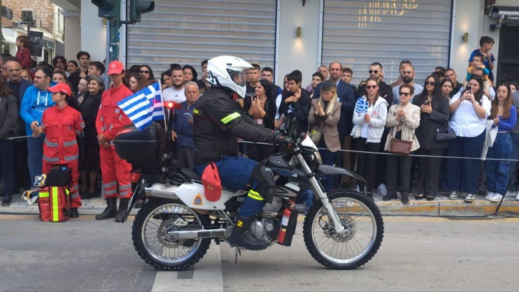 Πάτρα: Με υπερηφάνεια η παρέλαση για την επέτειο του ΟΧΙ - Δείτε πολλές φωτό (συνεχής ροή) Πάτρα: Με υπερηφάνεια η παρέλαση για την επέτειο του ΟΧΙ - Δείτε πολλές φωτό (συνεχής ροή)