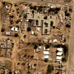 Η σφαγή με τους 2.000 νεκρούς στο Σουδάν είναι ορατή από το διάστημα – Σωροί με νεκρούς πάνω στην άμμο