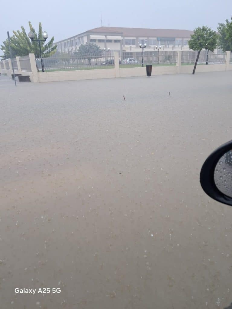 ΔΥΤΙΚΗ ΕΛΛΑΔΑ: Πλημμύρες από την βροχή! Εγκλωβισμοί στα σπίτια - Κινδύνευσε παιδί! ΦΩΤΟ ΚΑΙ ΒΙΝΤΕΟ