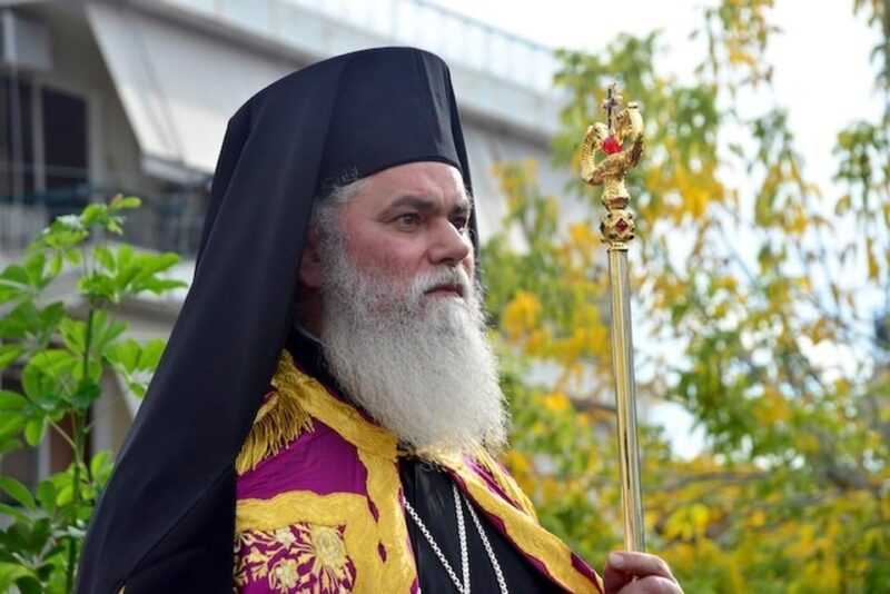 Εντονα "κουτσομπολιά" στην Αχαϊα: Η Μητρόπολη "δάγκωσε" σπίτι φωτογράφου! Τι απαντά η Εκκλησία