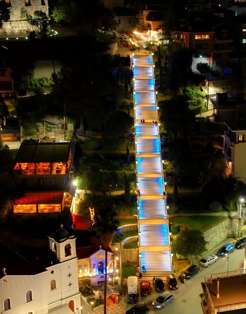 Πάτρα: Οι ανακαινισμένες σκάλες - φωτό