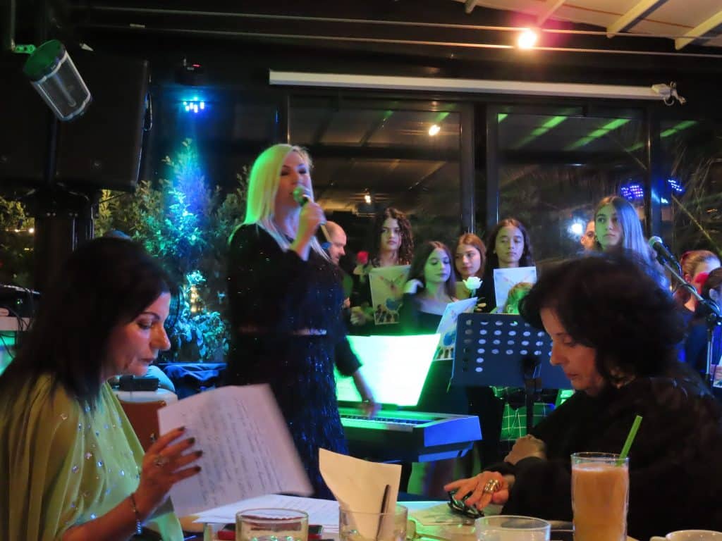 Πάτρα: Συναυλία με παιδιά που τραγουδούν για έναν κόσμο ειρηνικό - φωτό