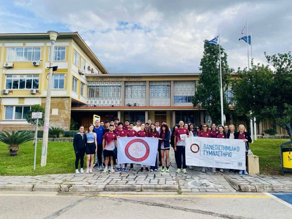 Πρώτευσε το Πανεπιστήμο Πατρών στον μαραθώνιο της Αθήνας - φωτό