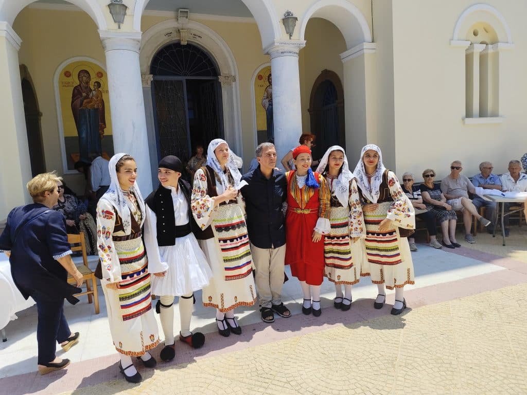 Αλισσός: Αφιέρωμα στις 16.11 από την εκπομπή "Κυριακή στο χωριό" - φωτο