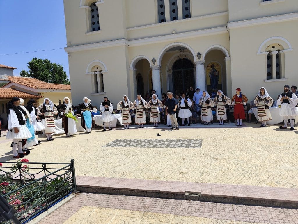 Αλισσός: Αφιέρωμα στις 16.11 από την εκπομπή "Κυριακή στο χωριό" - φωτο