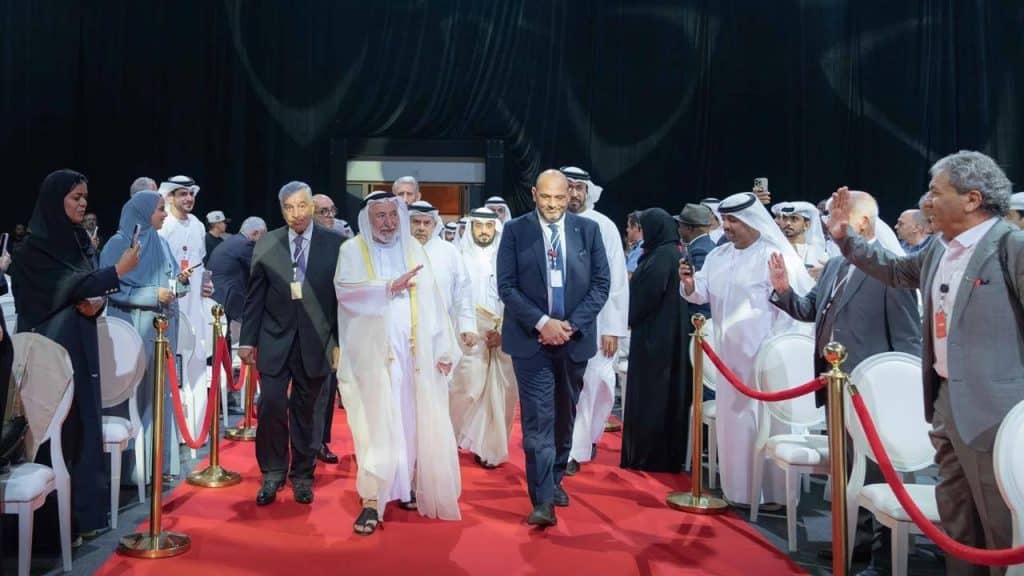 Τι έκανε με τους Αραβες ο Ιάσων Φωτήλας; Ποιοι Πατρινοί ήσαν εκεί Τι έκανε με τους Αραβες ο Ιάσων Φωτήλας; Ποιοι Πατρινοί ήσαν εκεί