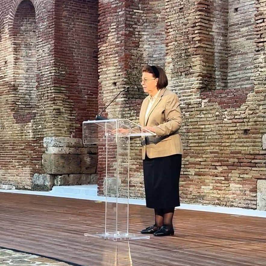 Δείτε φωτό: Εγκαινιάστηκε από τη Λίνα Μενδώνη το ανακαινισμένο Ρωμαϊκό Ωδείο Πατρών