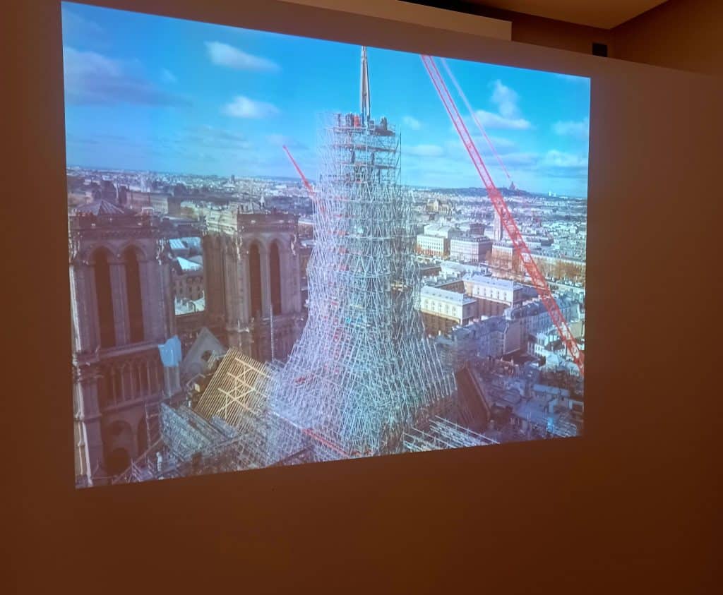 Πάτρα: Με απόλυτη επιτυχία τα εγκαίνια της έκθεσης: Η Παναγία των Παρισίων: «Η εκπληκτική περιπέτεια της αποκατάστασης»! φωτό