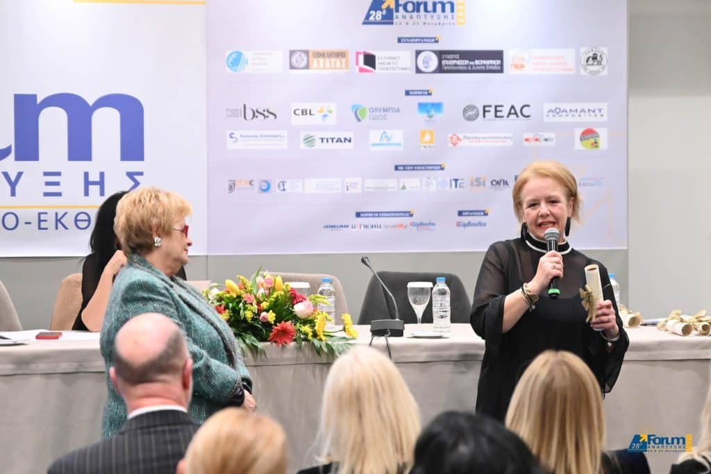 Πάτρα: Βραβεύτηκαν γυναίκες δημοσιογράφοι από τον Σοροπτιμιστικό Ομιλο - φωτό