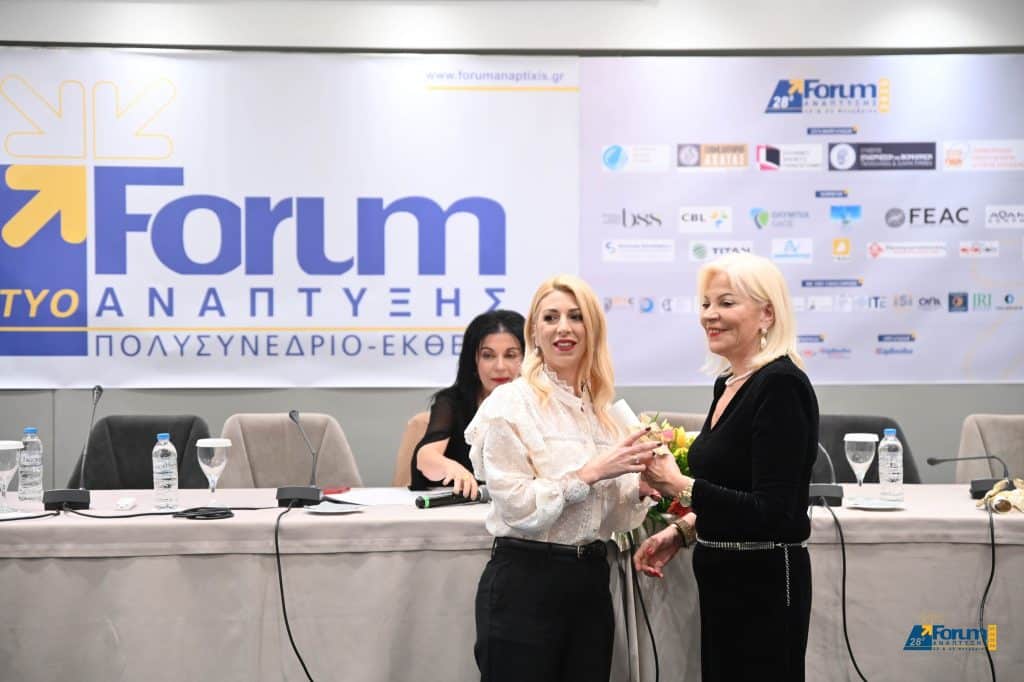 Πάτρα: Βραβεύτηκαν γυναίκες δημοσιογράφοι από τον Σοροπτιμιστικό Ομιλο - φωτό