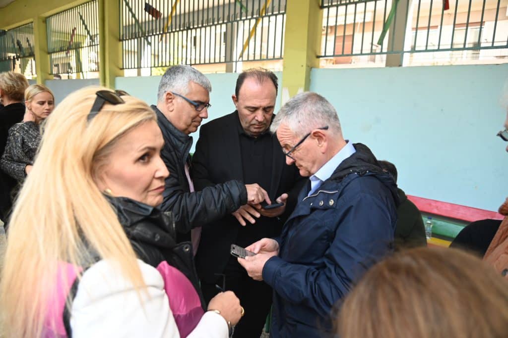 Μεγάλη η συμμετοχή στις εκλογές της ΝΔ στην Αχαϊα - Δείτε φωτό