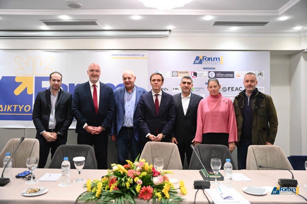 Καραγκούνης - Μάντζιος σε εκδήλωση του Οικονομικού Επιμελητηρίου: Αντιπαράθεση πολιτικών για  την δημοκρατία της ανάπτυξης