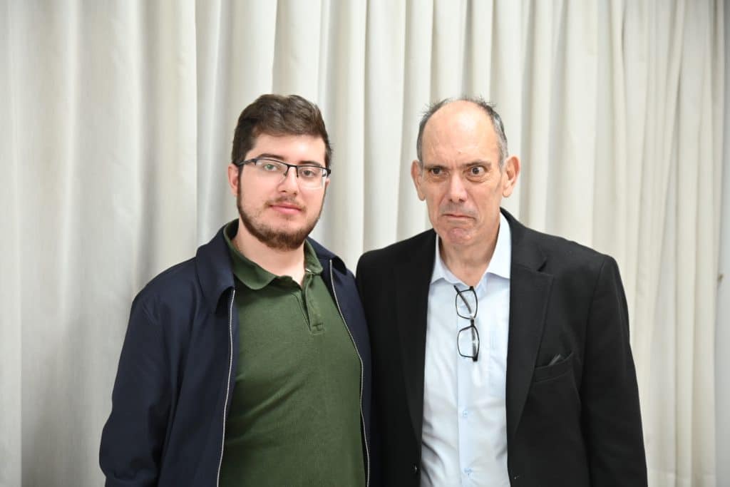 Πάτρα: Ο Διονύσης Ζακυνθινός παρουσίασε το βιβλίο του - Δείτε δεκάδες φωτό