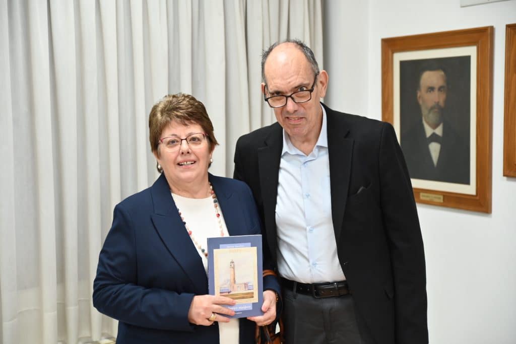 Πάτρα: Ο Διονύσης Ζακυνθινός παρουσίασε το βιβλίο του - Δείτε δεκάδες φωτό