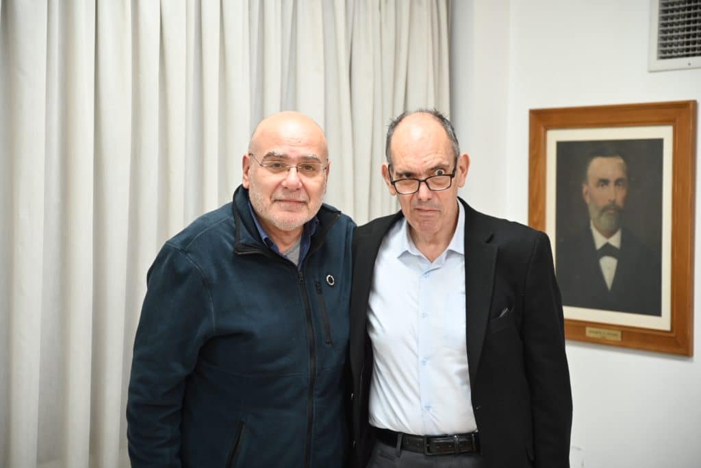 Πάτρα: Ο Διονύσης Ζακυνθινός παρουσίασε το βιβλίο του - Δείτε δεκάδες φωτό