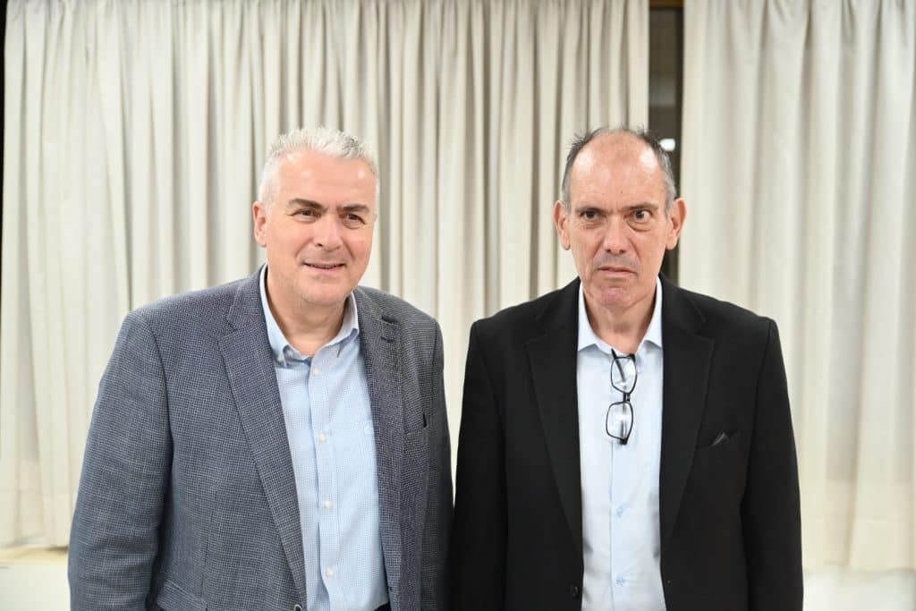 Πάτρα: Ο Διονύσης Ζακυνθινός παρουσίασε το βιβλίο του - Δείτε δεκάδες φωτό