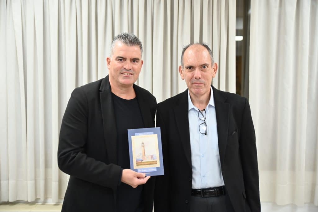 Πάτρα: Ο Διονύσης Ζακυνθινός παρουσίασε το βιβλίο του - Δείτε δεκάδες φωτό