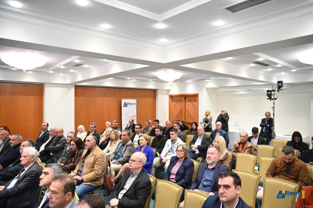 Καραγκούνης - Μάντζιος σε εκδήλωση του Οικονομικού Επιμελητηρίου: Αντιπαράθεση πολιτικών για  την δημοκρατία της ανάπτυξης