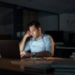 Εργασιακό burnout – Τι να κάνεις όταν δεν μπορείς απλώς να παραιτηθείς