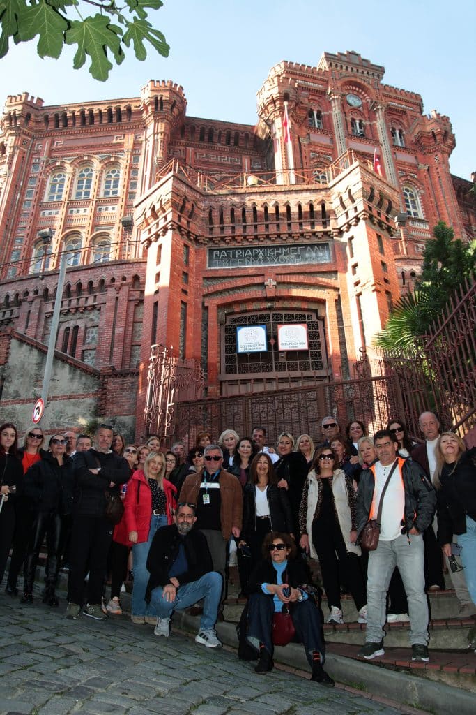 Η Στέγη Καλαβρυτινών και φίλων Πάτρας ΑΓΙΑ ΛΑΥΡΑ πραγματοποίησε  εκδρομή  στη Κωνσταντινούπολη - φωτό