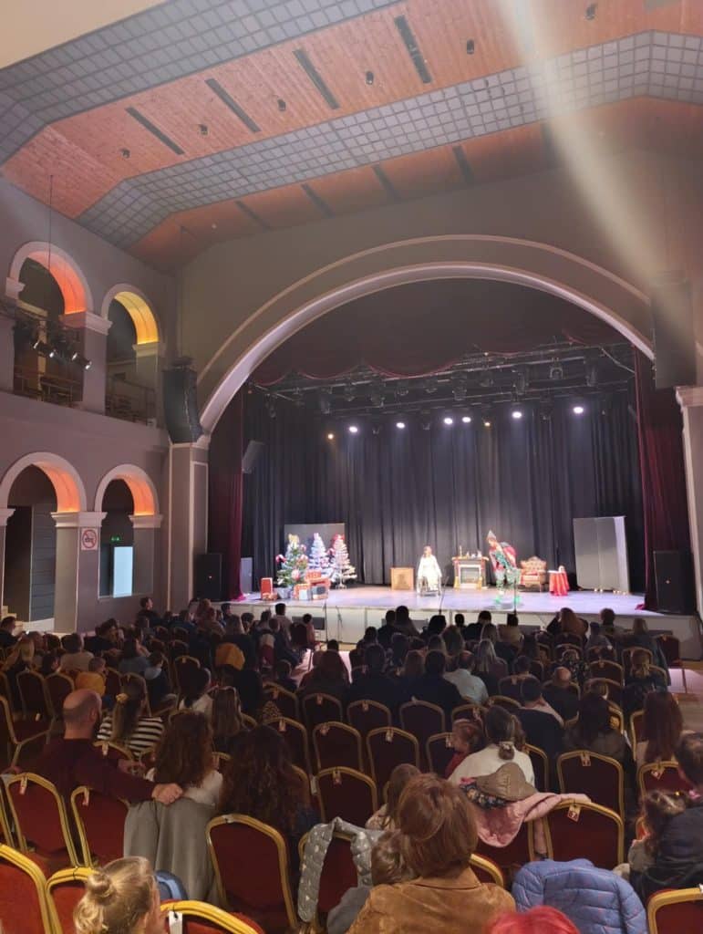 Πάτρα: Μια Χριστουγεννιάτικη θεατρική παράσταση αφιερωμένη στην Παγκόσμια Ημέρα Ατόμων με Αναπηρία!