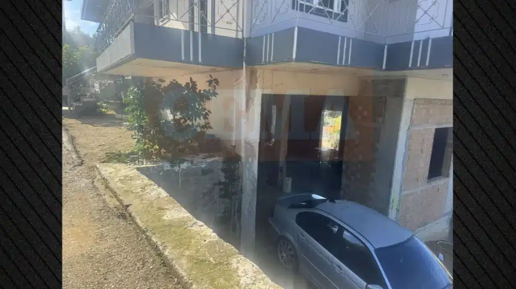 Ο 25χρονος πήρε αγκαλιά τον 3χρονο για να πάνε βόλτα, χτύπησε σε μπαλκόνι, ζαλίστηκε και έπεσαν μαζί - Συντετριμμένοι οι γονείς του μικρού Ανδρέα maketa axaia