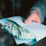 Στα 50 δισ. ευρώ το μαύρο χρήμα που κυκλοφορεί στην Ελλάδα