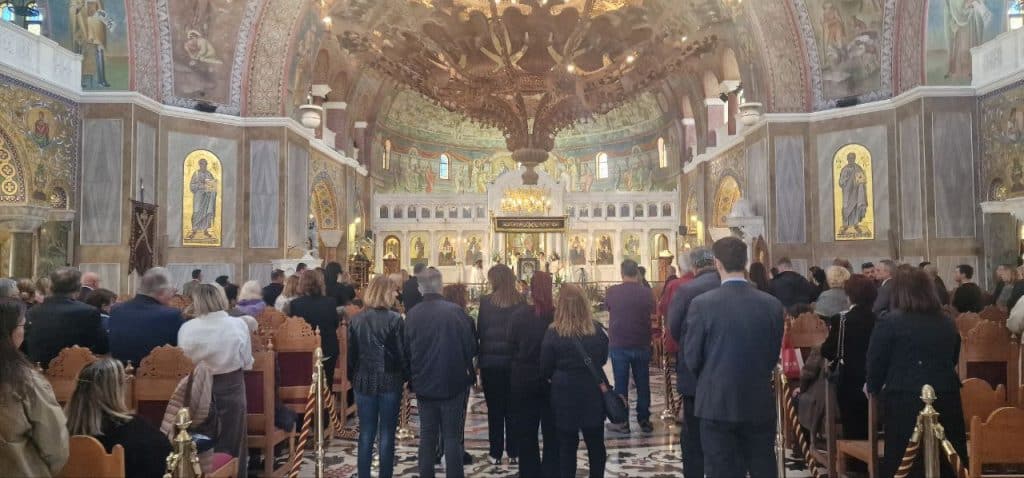 Πάτρα: Εκατοντάδες για το τελευταίο αντίο στην δικηγόρο Τέτη Τζαμαλούκα - φωτό