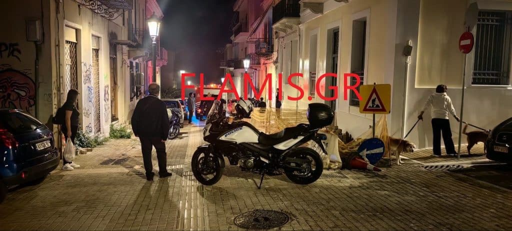 Πάτρα: Φωτιά στην οδό Παντοκράτορος - Απεγκλώβισαν γυναίκα - φωτό