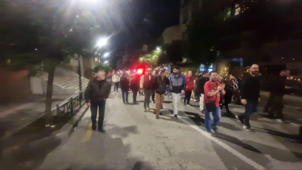 Πάτρα: Χιλιάδες στην πορεία για το Πολυτεχνείο