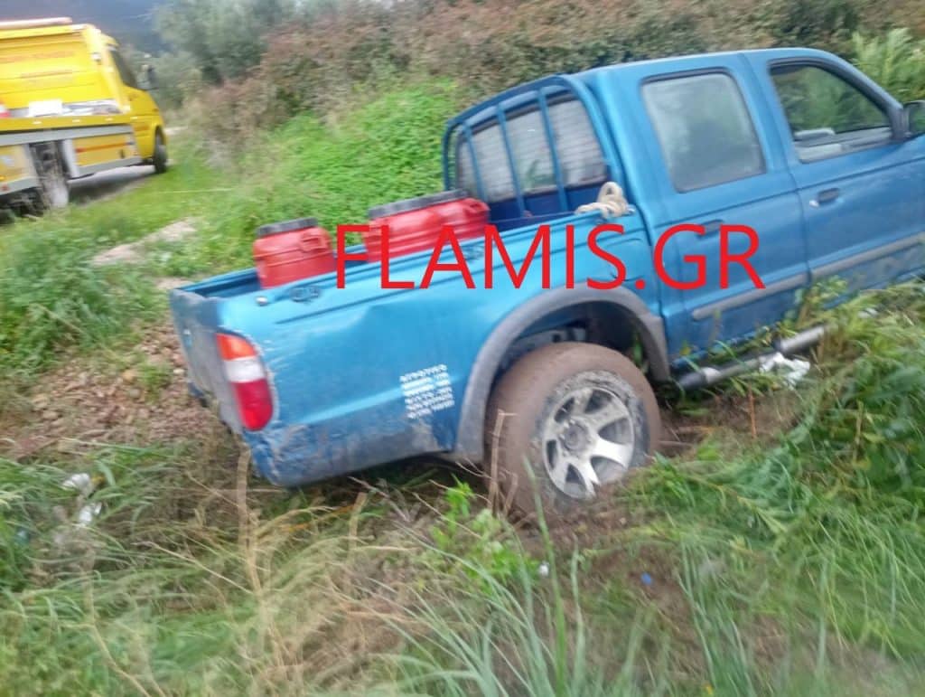 Πάτρα: Τροχαίο στην 111 - "Εφυγε" αγροτικό από το δρόμο - φωτό
