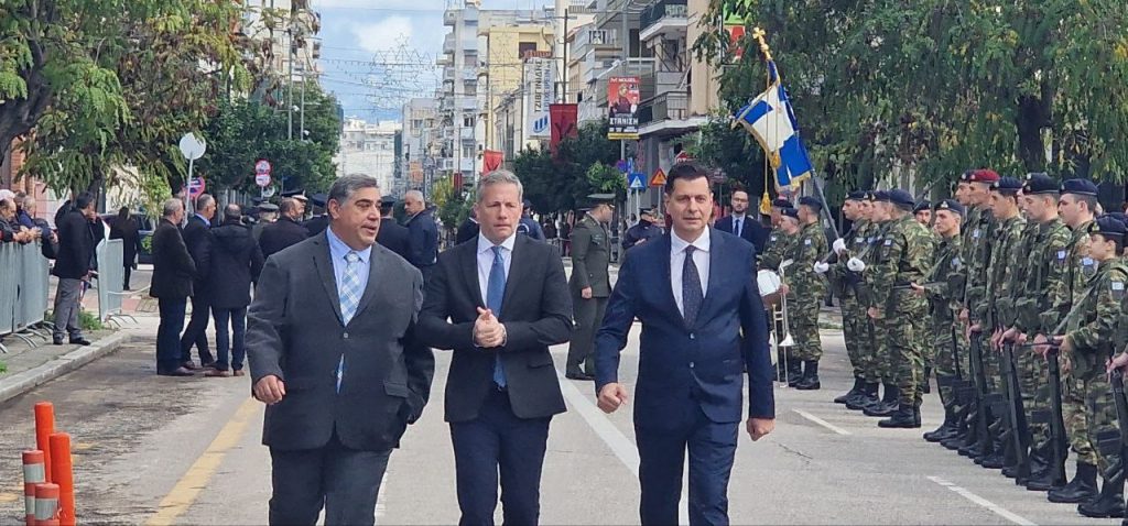 Πάτρα: Με μεγαλοπρέπεια η εορτή του Πολιούχου Αποστόλου Ανδρέου - Χιλιάδες πιστοί! Παρουσία Προέδρου Δημοκρατίας - φωτο και βίντεο