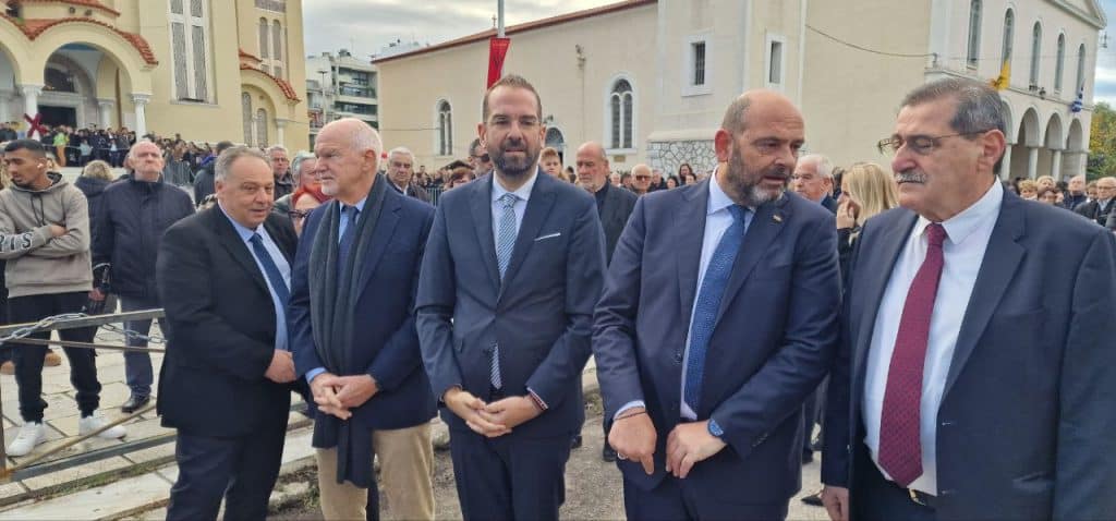 Πάτρα: Με μεγαλοπρέπεια η εορτή του Πολιούχου Αποστόλου Ανδρέου - Χιλιάδες πιστοί! Παρουσία Προέδρου Δημοκρατίας - φωτο και βίντεο