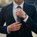 Οι γραβάτες είναι ξανά της μόδας – Αλλά φοριούνται διαφορετικά