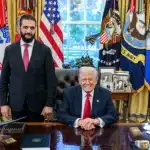 Ο Τραμπ εκφράζει την εμπιστοσύνη του στον Αλ-Σάρα και αναστέλλει τις κυρώσεις σε βάρος της Συρίας για ακόμα 180 ημέρες