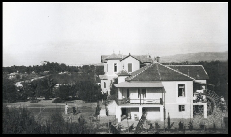 Πάτρα : Που βρίσκονταν αυτές οι δύο επαύλεις ξακουστών οικογενειών της πόλης; Πάτρα : Που βρίσκονταν αυτές οι δύο επαύλεις ξακουστών οικογενειών της πόλης;