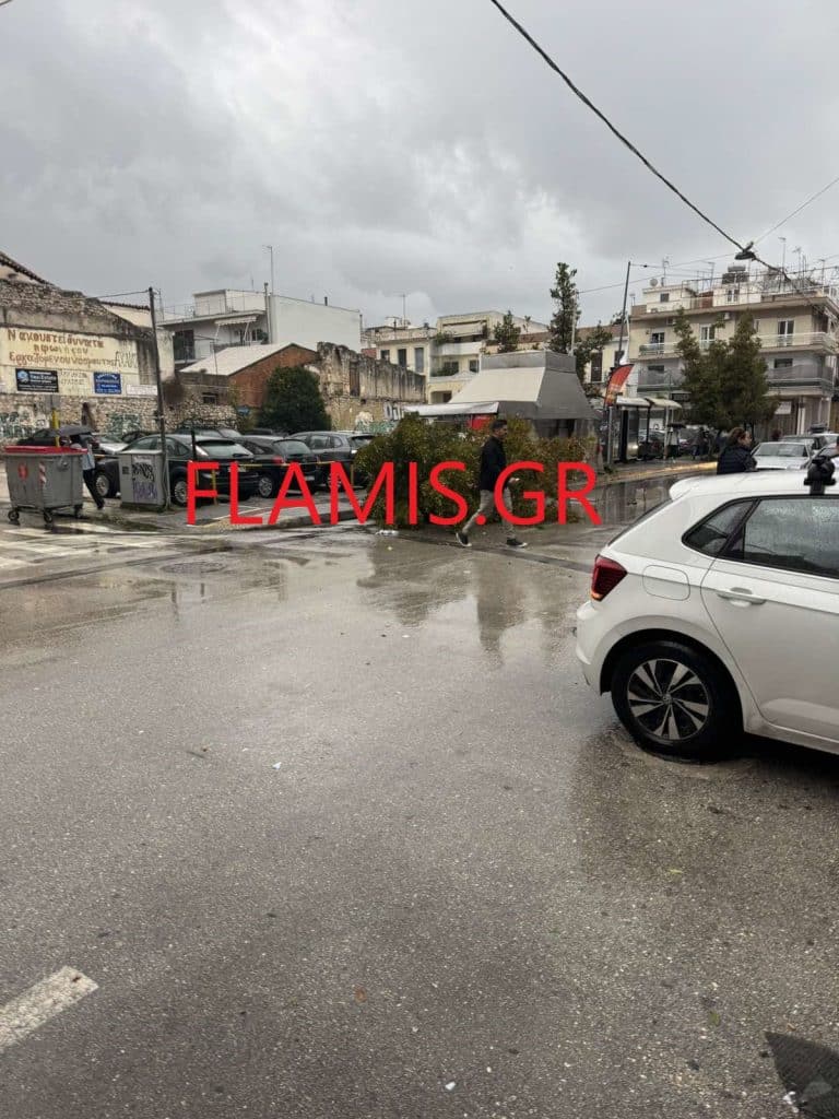 Ανεμοστρόβιλος χτύπησε το κέντρο της Πάτρας - Επεσαν δένδρα σε αυτοκίνητα - Εσπασαν τζαμαρίες