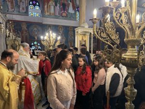 Αιγιάλεια: Ετελέσθη Θεία Λειτουργία υπέρ μαθητών από τον Μητροπολίτη Ιερώνυμο - φωτό