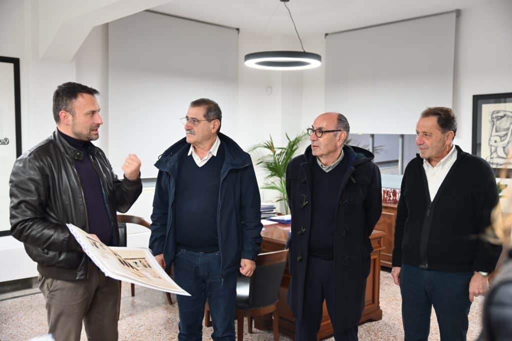 Από το Καρναβάλι του Πουτινιάνο στην Πάτρα – Επίσκεψη του προέδρου του ιδρύματος καρναβαλιού της Ιταλικής πόλης (Φώτο)