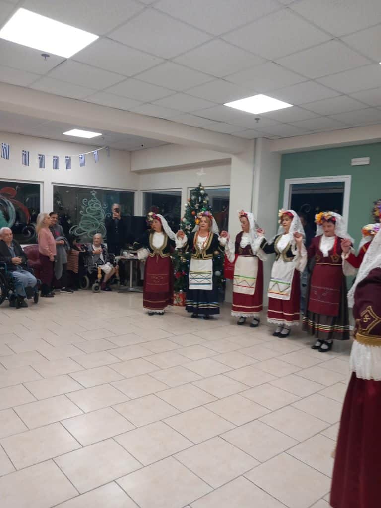 Η Στέγη Καλαβρυτινών Πάτρας «Αγία Λαύρα» στην "ΑΦΡΟΔΙΤΗ" Η Στέγη Καλαβρυτινών Πάτρας «Αγία Λαύρα» στην "ΑΦΡΟΔΙΤΗ"