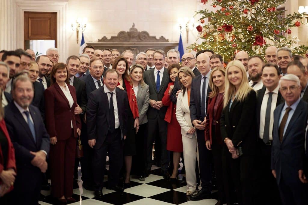Η αγκαλιά του Μητσοτάκη στην Χριστίνα Αλεξοπούλου