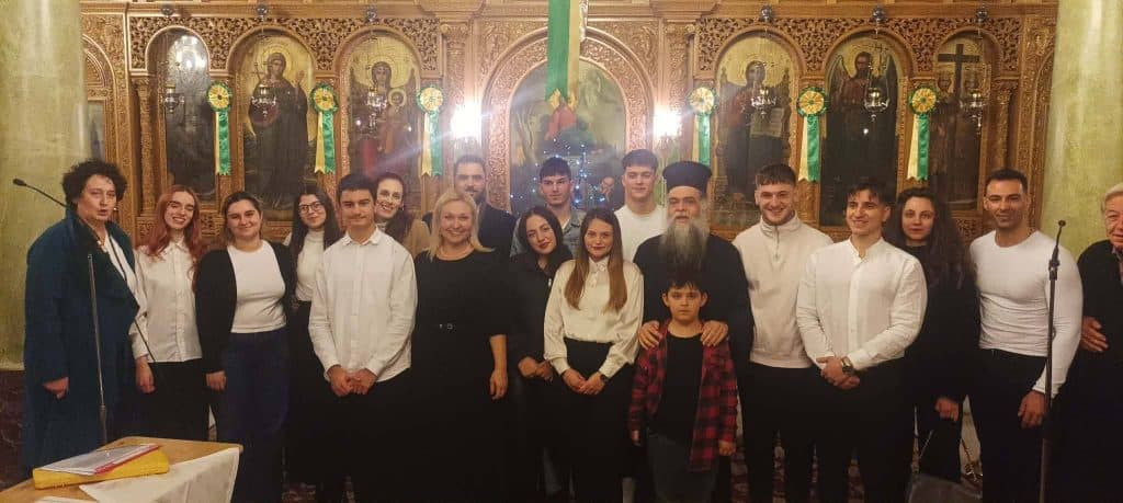 Πάτρα - φωτό: Ομορφη Χριστουγεννιάτικη εκδήλωση στον Ι.Ν. Αγίας Φωτεινής