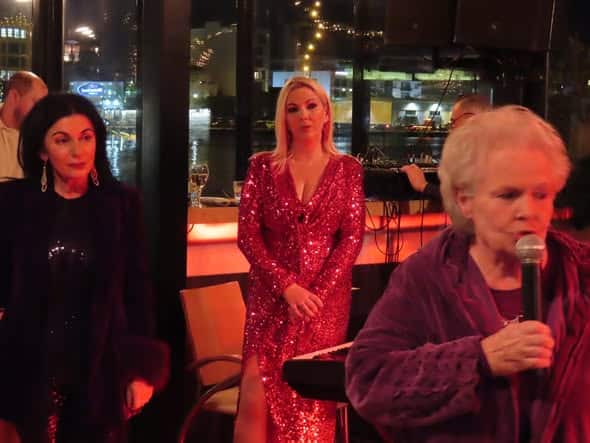 Πάτρα: Υπέροχη βραδιά στον Μώλο - «Με τη μαγεία των Χριστουγέννων» - φωτο