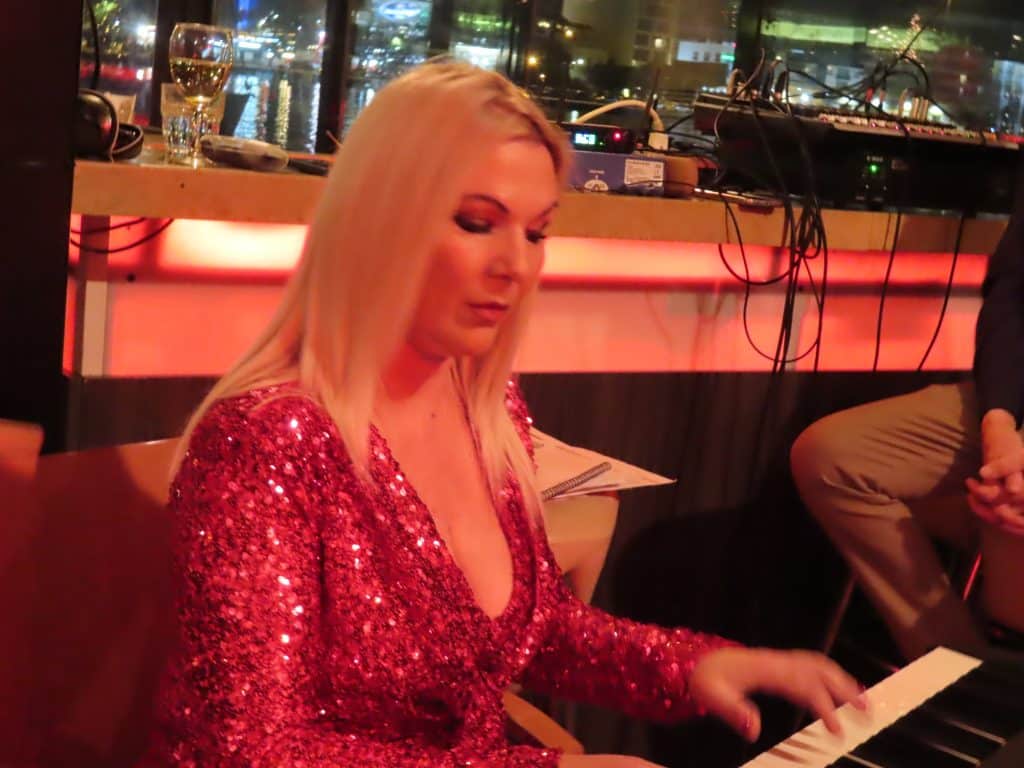 Πάτρα: Υπέροχη βραδιά στον Μώλο - «Με τη μαγεία των Χριστουγέννων» - φωτο