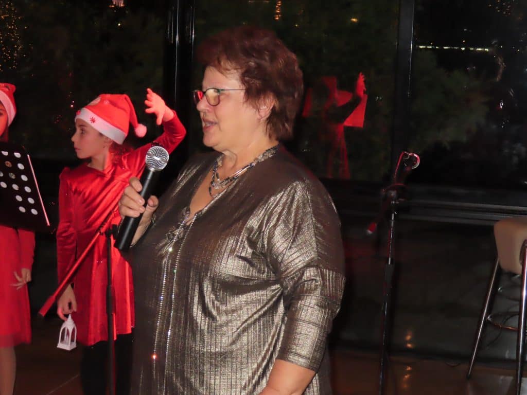 Πάτρα: Υπέροχη βραδιά στον Μώλο - «Με τη μαγεία των Χριστουγέννων» - φωτο Πάτρα: Υπέροχη βραδιά στον Μώλο - «Με τη μαγεία των Χριστουγέννων» - φωτο