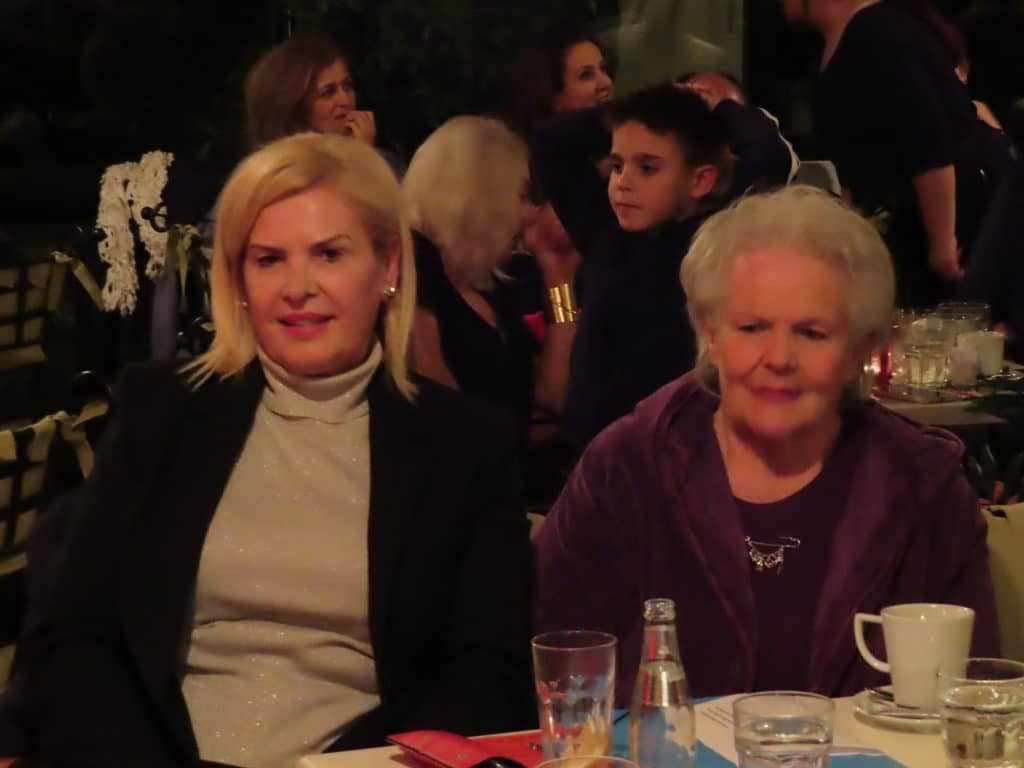 Πάτρα: Υπέροχη βραδιά στον Μώλο - «Με τη μαγεία των Χριστουγέννων» - φωτο Πάτρα: Υπέροχη βραδιά στον Μώλο - «Με τη μαγεία των Χριστουγέννων» - φωτο