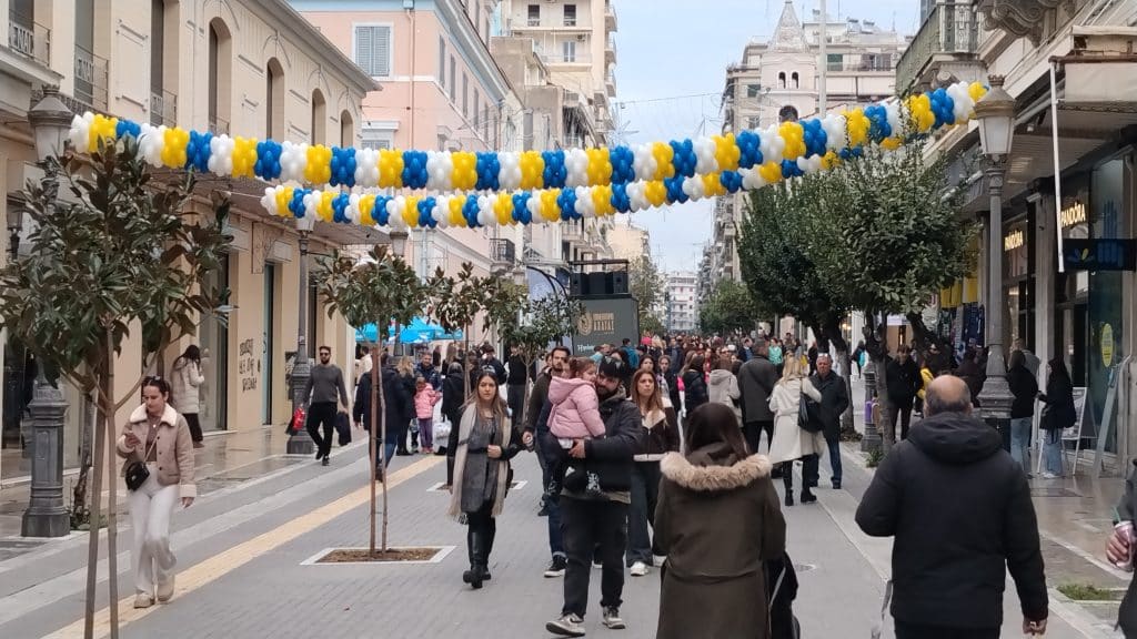 Πάτρα: Το αδιαχώρητο στην αγορά - ΔΕΙΤΕ ΦΩΤΟ