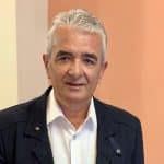 ΓΙΑΝΝΗΣ ΤΑΠΕΙΝΟΣ: Σε Μια Κοινωνία που Πιέζεται, η Αστυνομία Δεν Μπορεί να Είναι το Άλλοθι