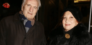 Νικήτας Τσακίρογλου: “Δεν είναι η Χρυσούλα Διαβάτη που γνωρίζαμε, πιστεύω στο θαύμα…” Αρχική